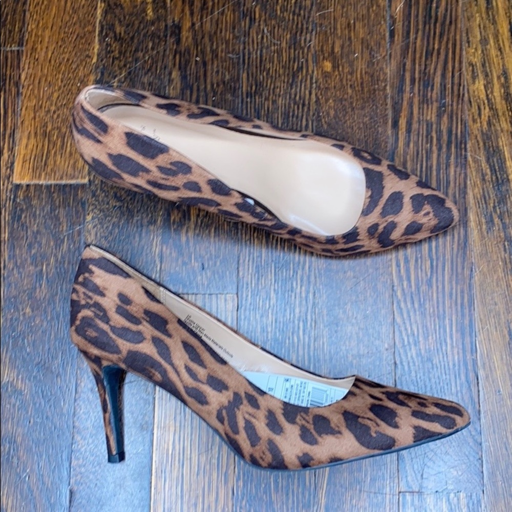 Faux Leather Leopard Pointed Toe Heeled Pumps